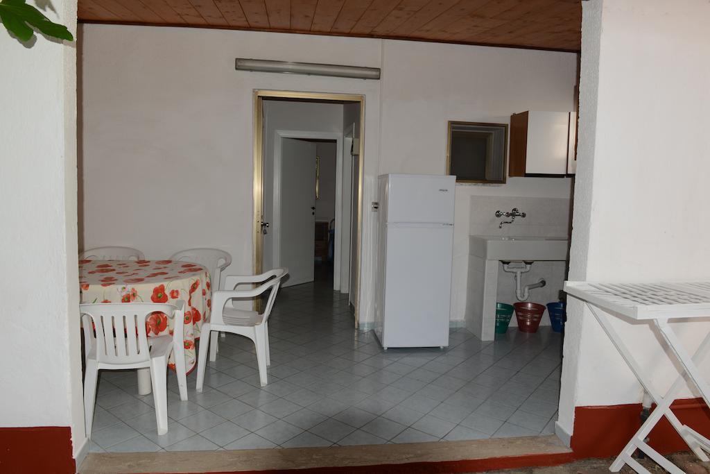 Villaggio La Pantera Rosa Scalea Værelse billede